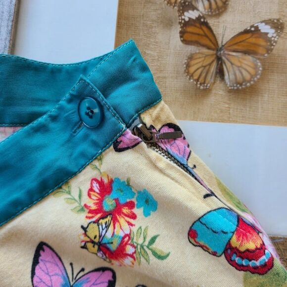 Tatyana Beige Butterfly Print High Waist Full Swing Circle Skirt Small - Picture 9 of 11